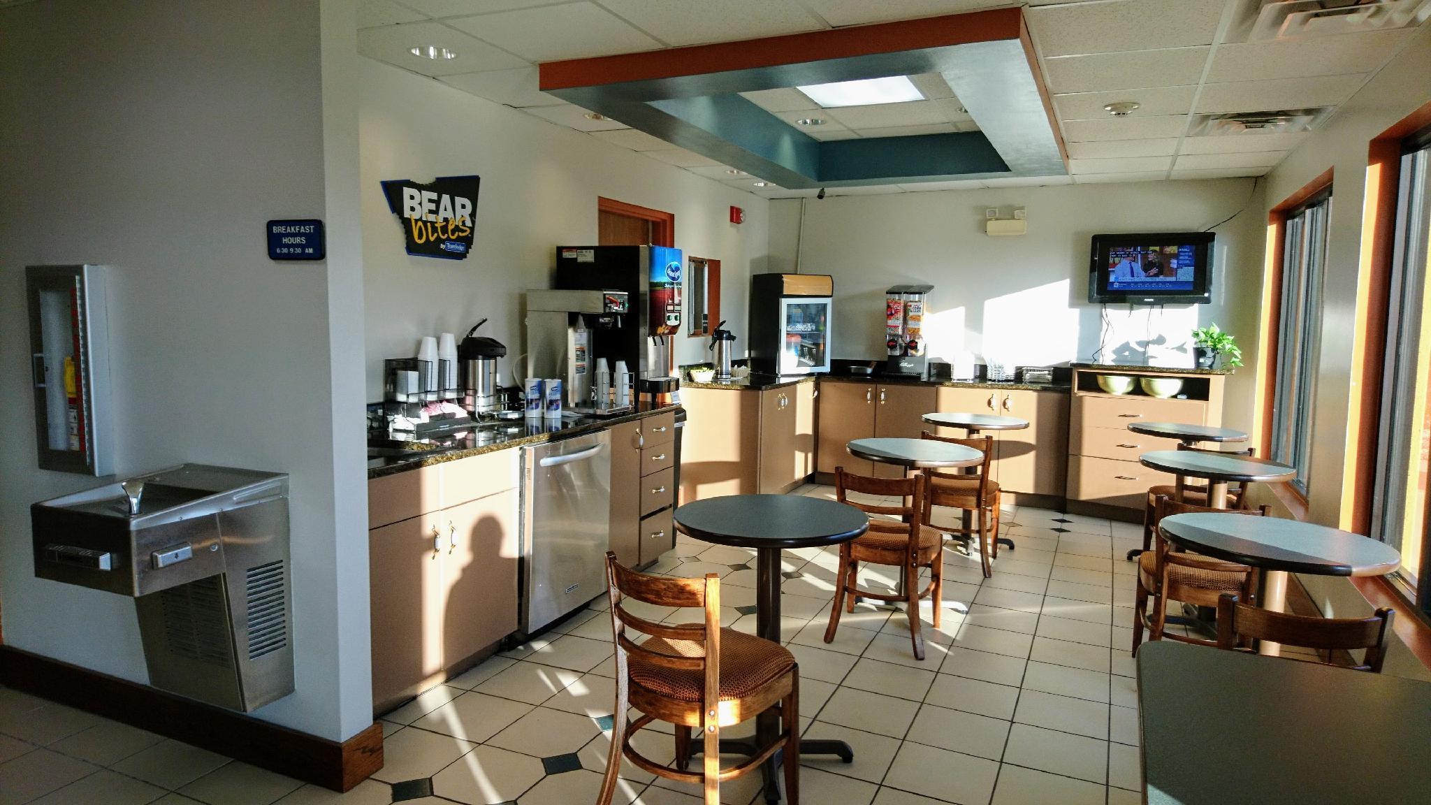 Travelodge By Wyndham Knoxville East מראה חיצוני תמונה